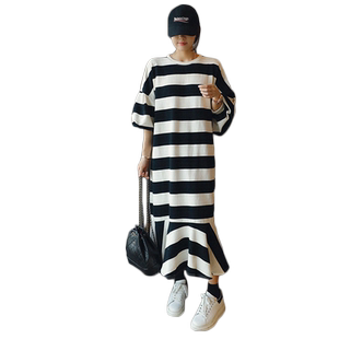 新款韩版宽松大码条纹连衣裙女过膝打底裙bf学生卫衣荷叶边长裙潮