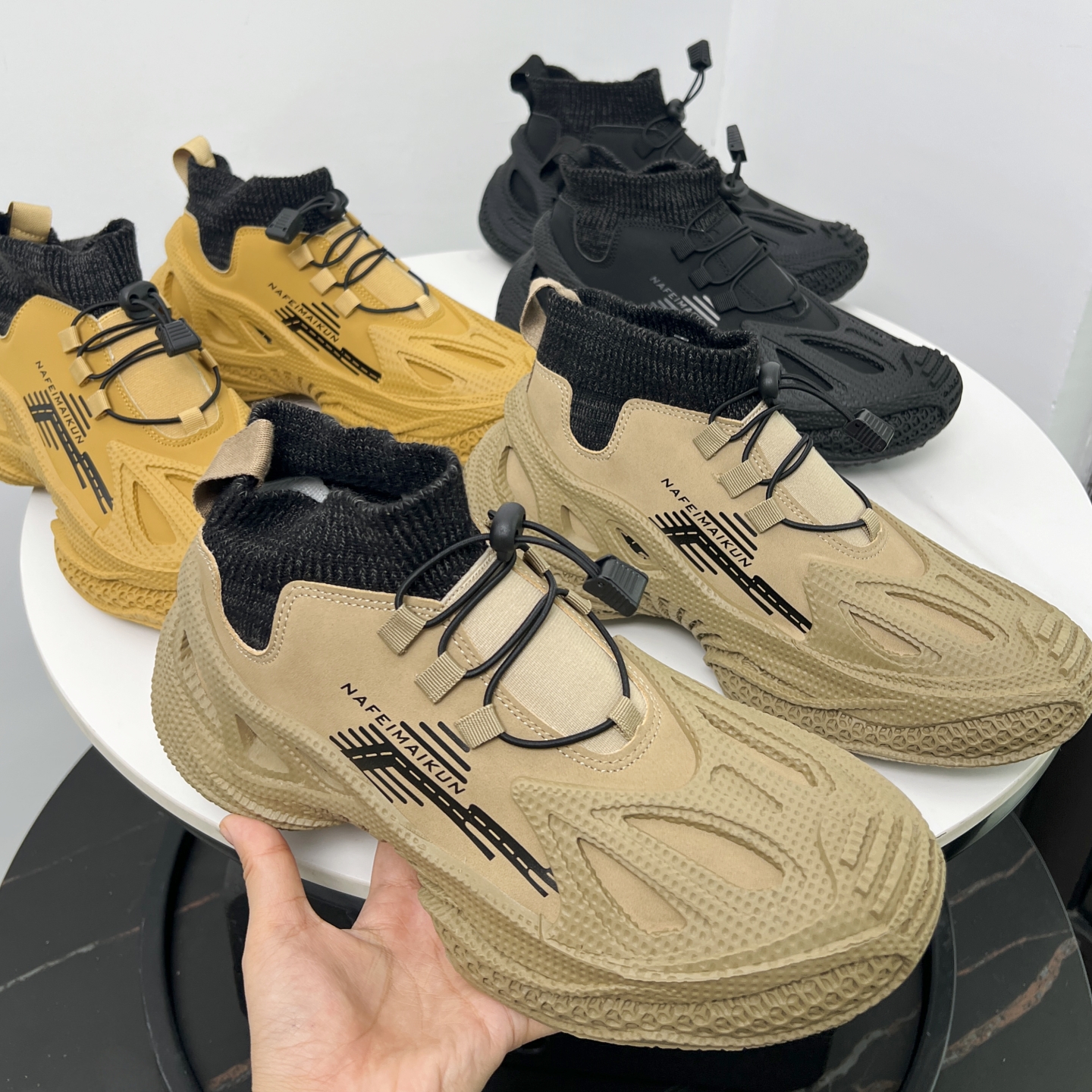 出K单！吊卡99.99叨！秋冬男户外减震透气厚底工装机甲风运动鞋潮