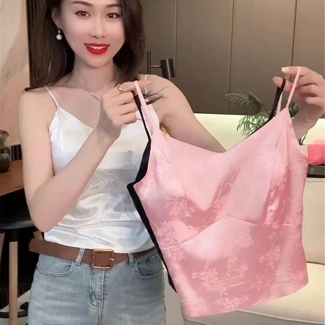 法式提花吊带背心女夏季西装内搭醋酸缎面修身美背带胸垫短款上衣,女装/女士精品,背心吊带,淘宝优惠券,粉丝福利购,淘宝优惠卷