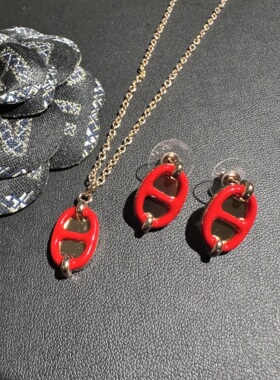 包邮黄铜新款红色珐琅滴油猪鼻子耳环项链女轻奢耳钉百搭锁骨链