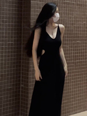 长裙子 气质v领吊带修身 连衣裙女法式 性感镂空露腰设计感春夏新款
