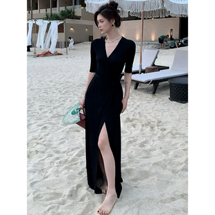 莫代尔连衣裙女春夏季2026新款一片式裹身收腰小黑裙性感气质长裙