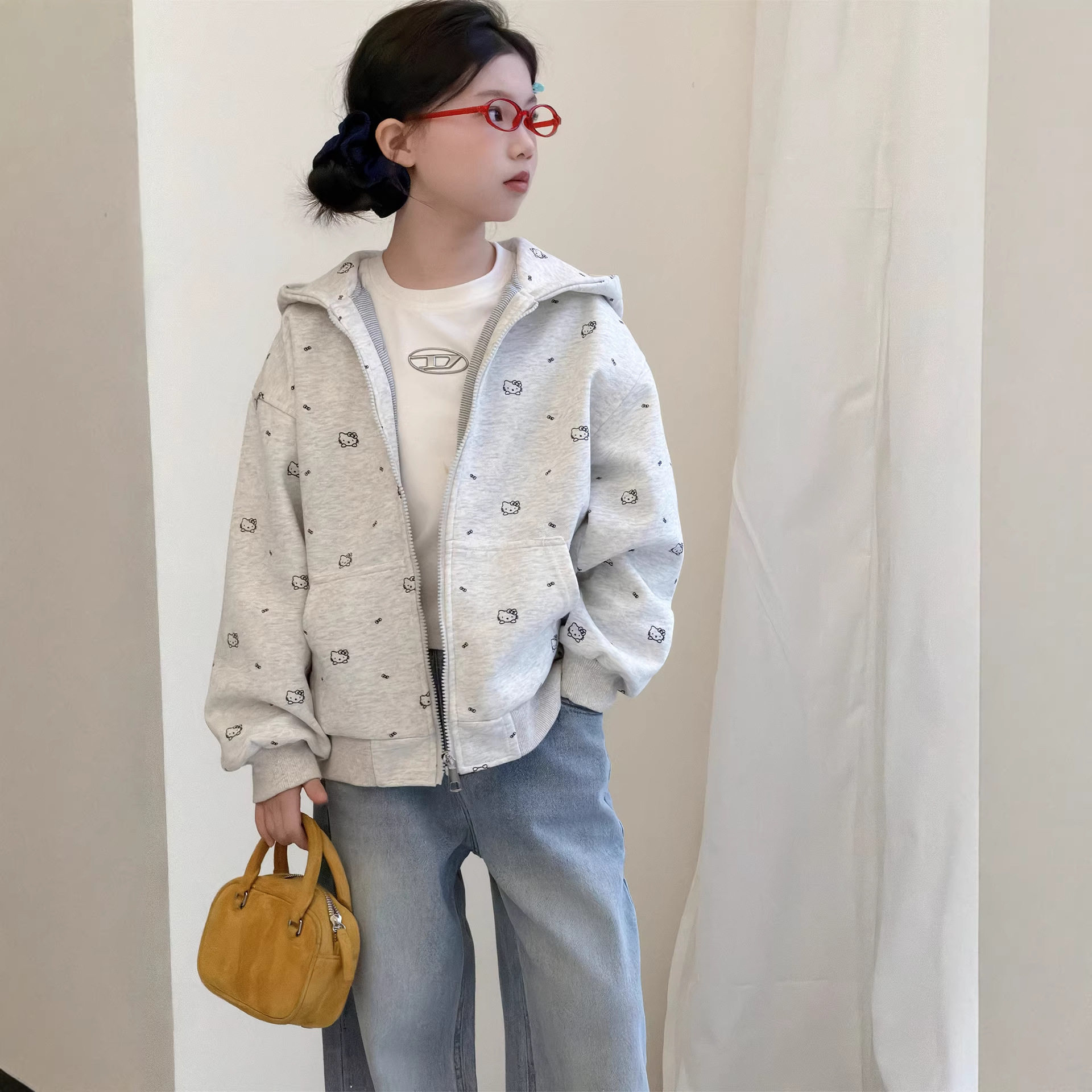 女童外套春装2026新款女大童洋气时髦连帽卫衣宽松休闲拉链衫开衫,童装/婴儿装/亲子装,普通外套,淘宝优惠券,粉丝福利购,淘宝优惠卷