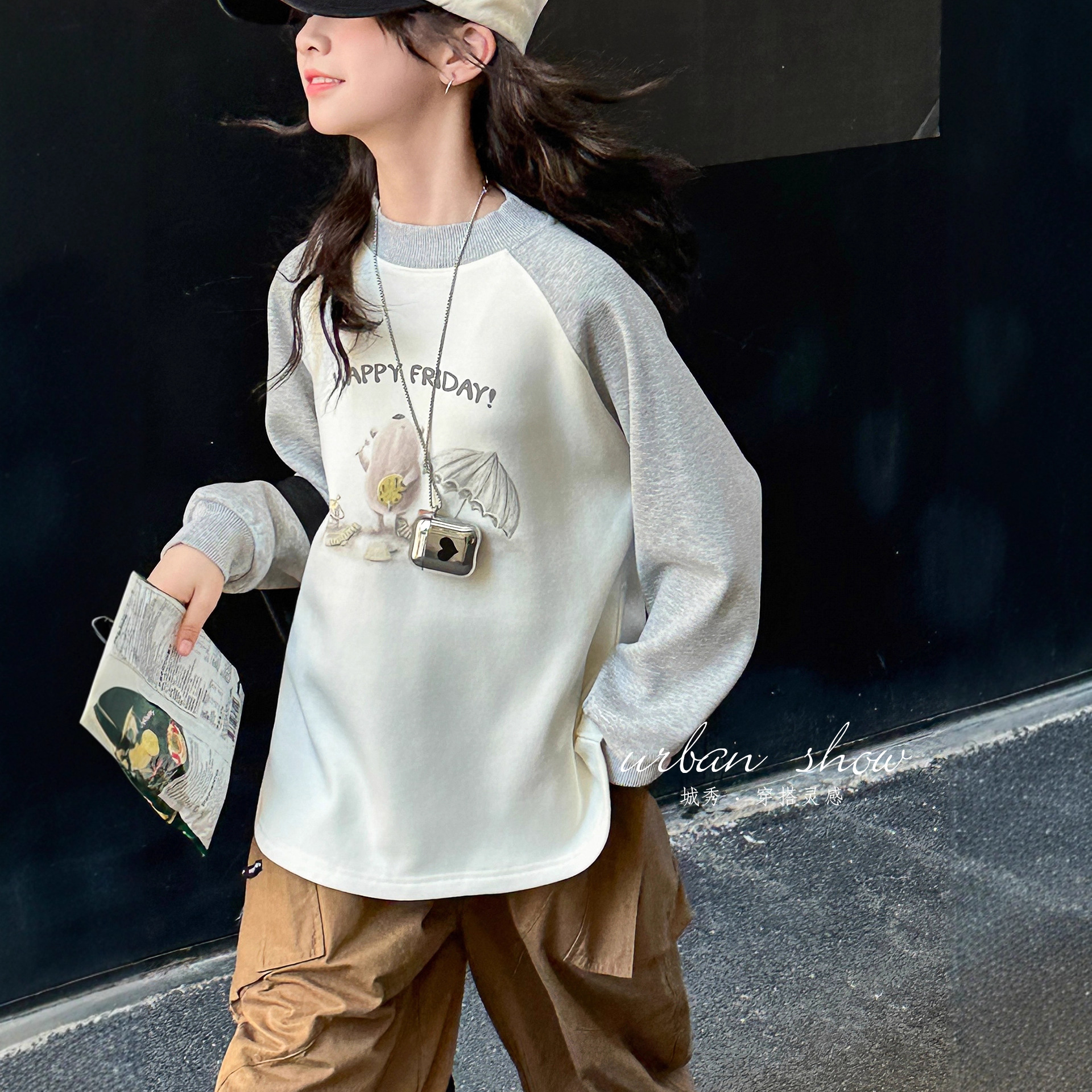 女童长袖T恤秋冬款2025新款儿童冬款圆领上衣大童加厚磨毛打底衫