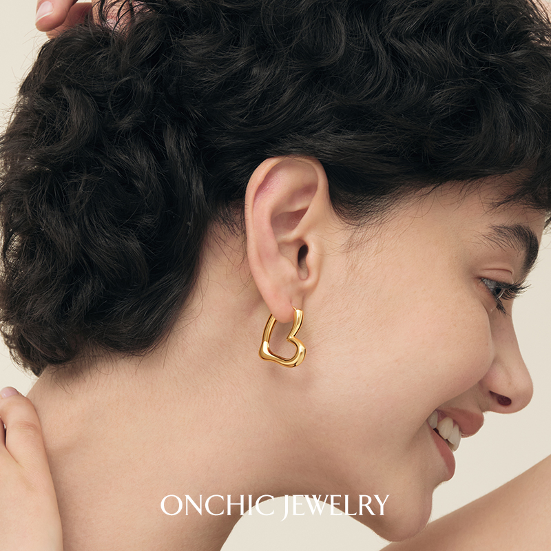 明星同款Onchic爱心耳环金色耳饰