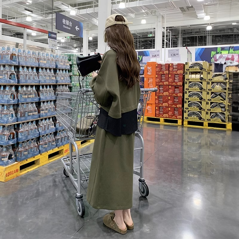 大码军绿色卫衣半身裙时尚套装女