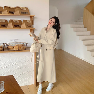 胖mm300斤时尚 大码 新款 女春秋季 裙子两件套 减龄洋气休闲卫衣套装