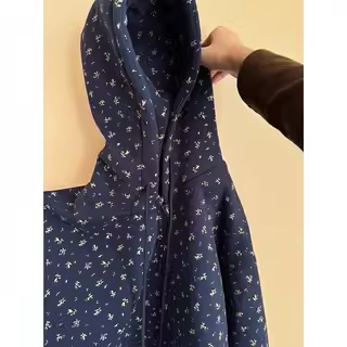 胖mm藏蓝色碎花卫衣女秋冬