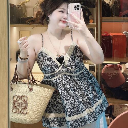 碎花蕾丝边蝴蝶结吊带背心上衣女