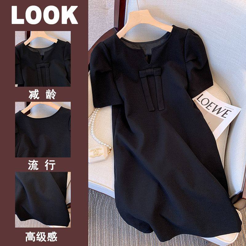 赫本风连衣裙夏季胖mm短袖小黑裙