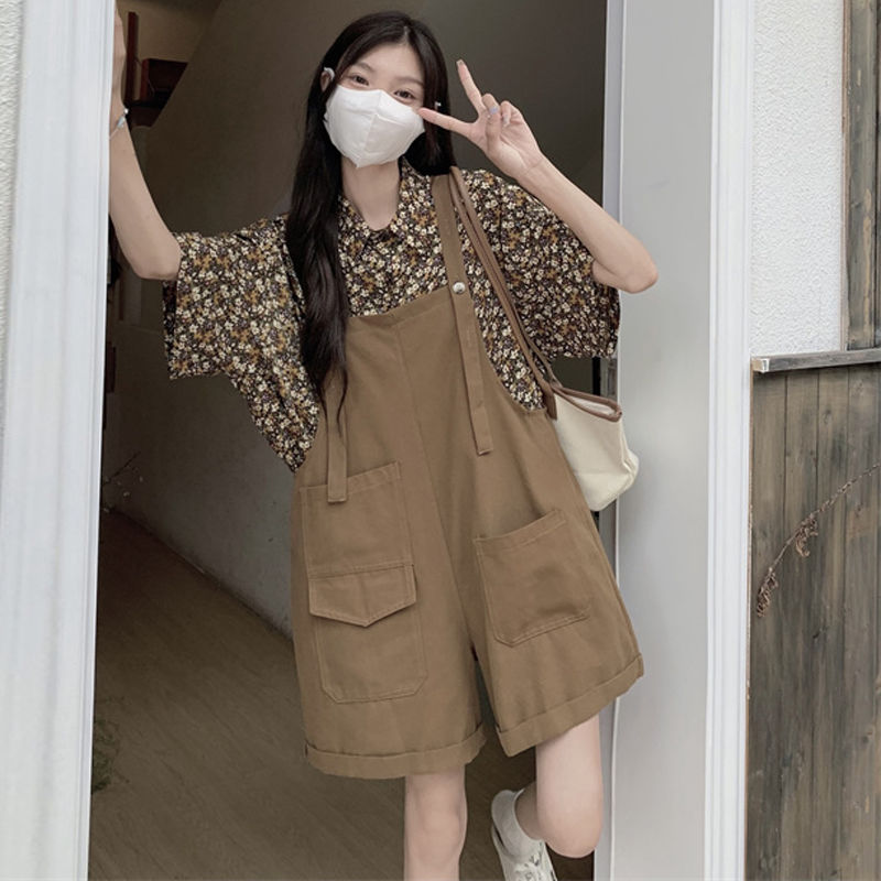 大码300斤胖mm时尚套装宽松碎花衬衫日系高腰休闲背带短裤女夏季