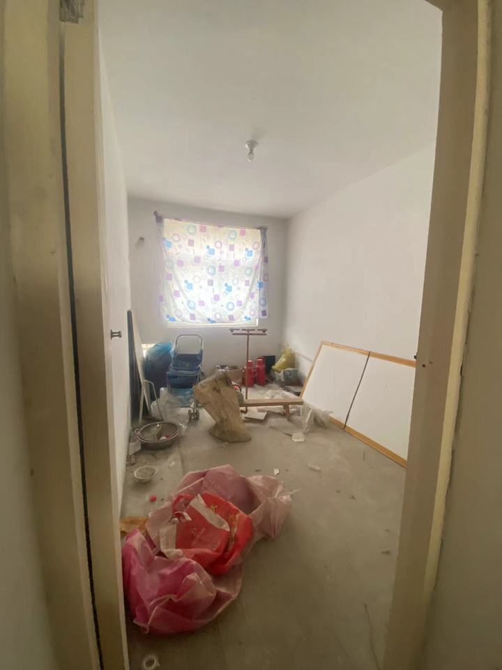O1CN01DpH16X2J7LglCFXzk_3294999374-0-paimai_gov.jpg