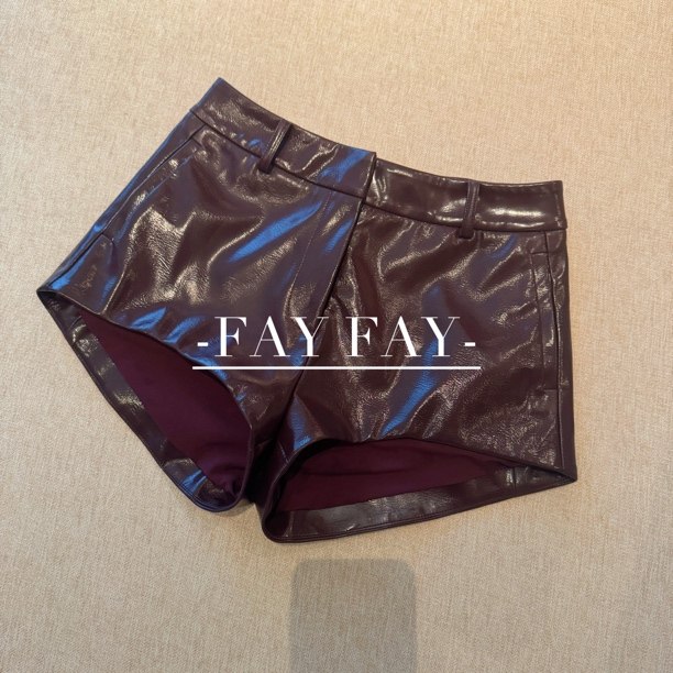 FAY【红酒微香】美式高街时髦哑光亮面翘臀显腿长辣妹短皮裤