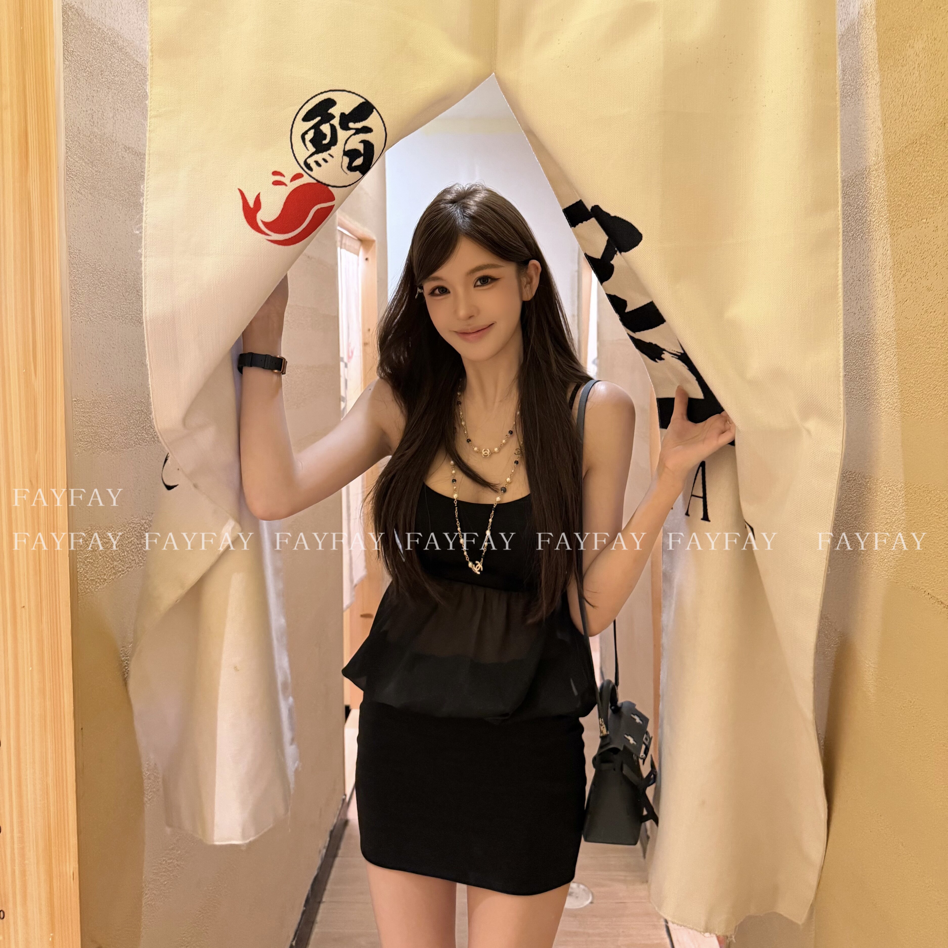 FAY【黑纱幻影】纯欲辣妹风U领包臀兜量修身显瘦吊带裙纯色