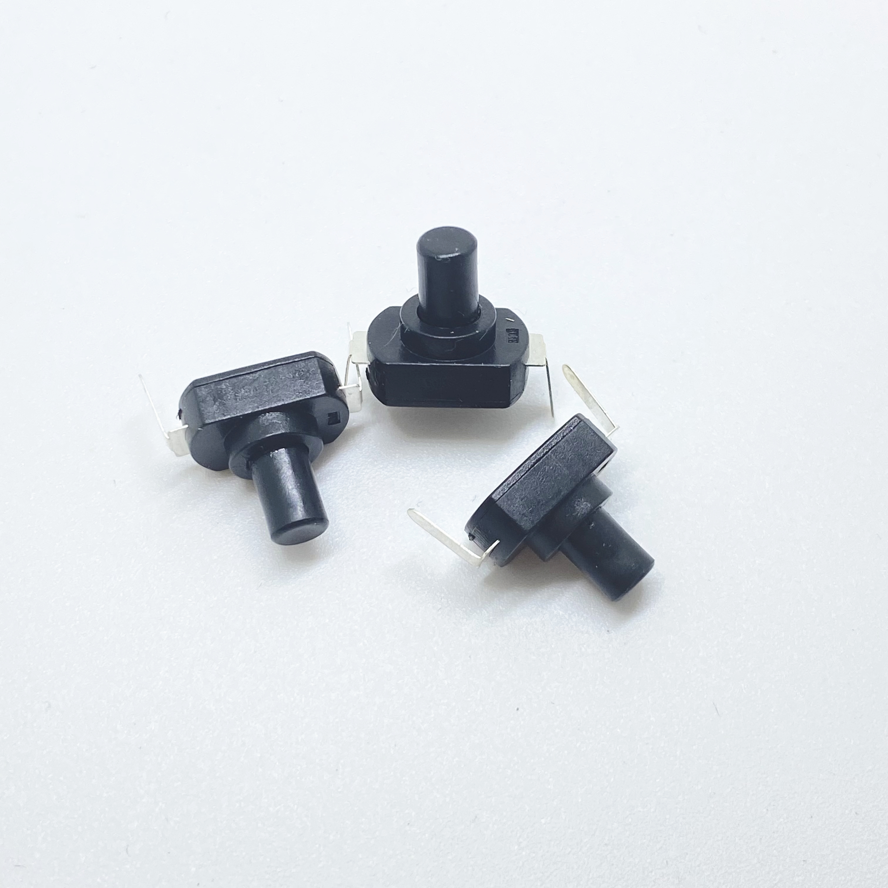 微小型超迷你小开关自锁开关