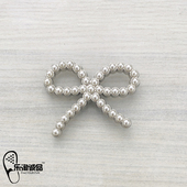 金属质感银色珍珠蝴蝶结鞋 花 扣卡骆驰智必星 Crocs配饰洞洞鞋 新款