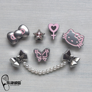 2026新款Crocs配饰洞洞鞋鞋花 鞋上装饰品金属可爱KT猫鞋扣卡骆驰