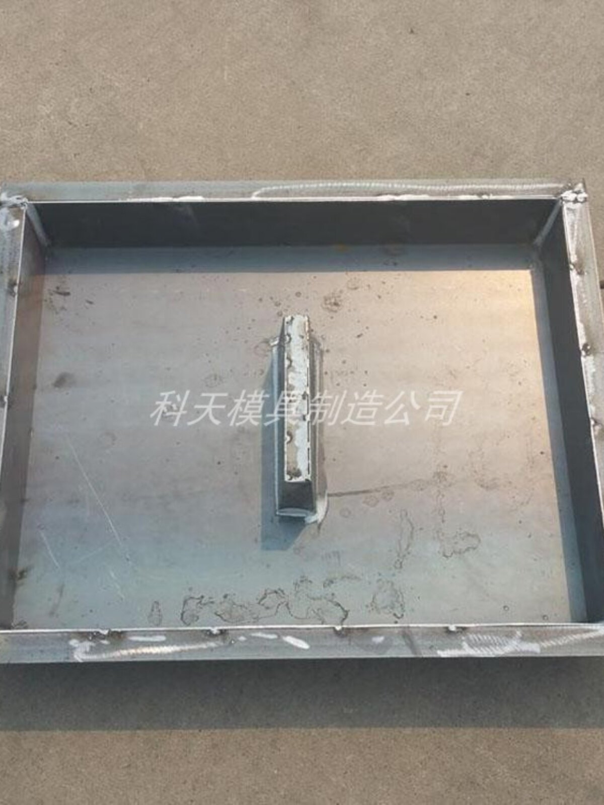 排水沟盖板模具 高速电缆槽盖板钢模具 下水沟盖板模板i.i.图片