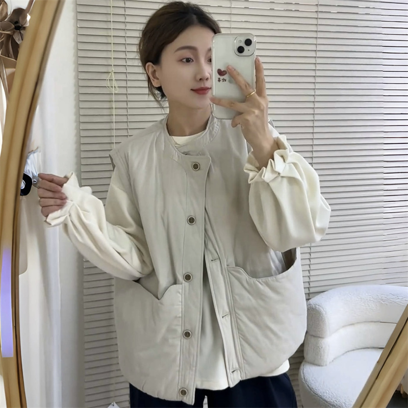 日系简约复古宽松大口袋棉马甲外套女2025秋冬新款加厚背心上衣潮