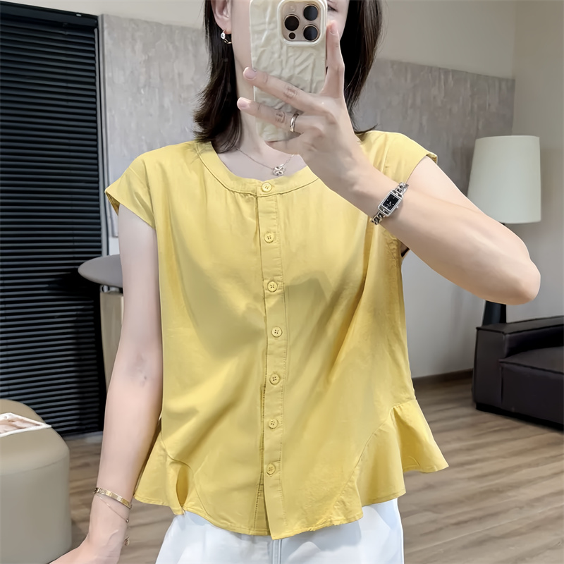 气质圆领单排扣荷叶边无袖衬衫