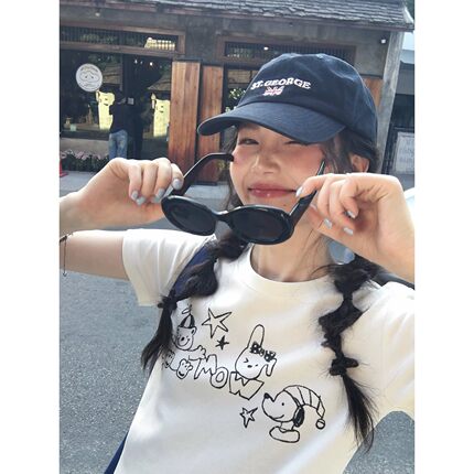 趣味卡通印花正肩短袖t恤夏季新款百搭修腰减龄圆领短款上衣