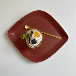 方形意面盘子牛排盘点心盘 高级感红色哑光釉陶瓷盘子菜盘家用个性