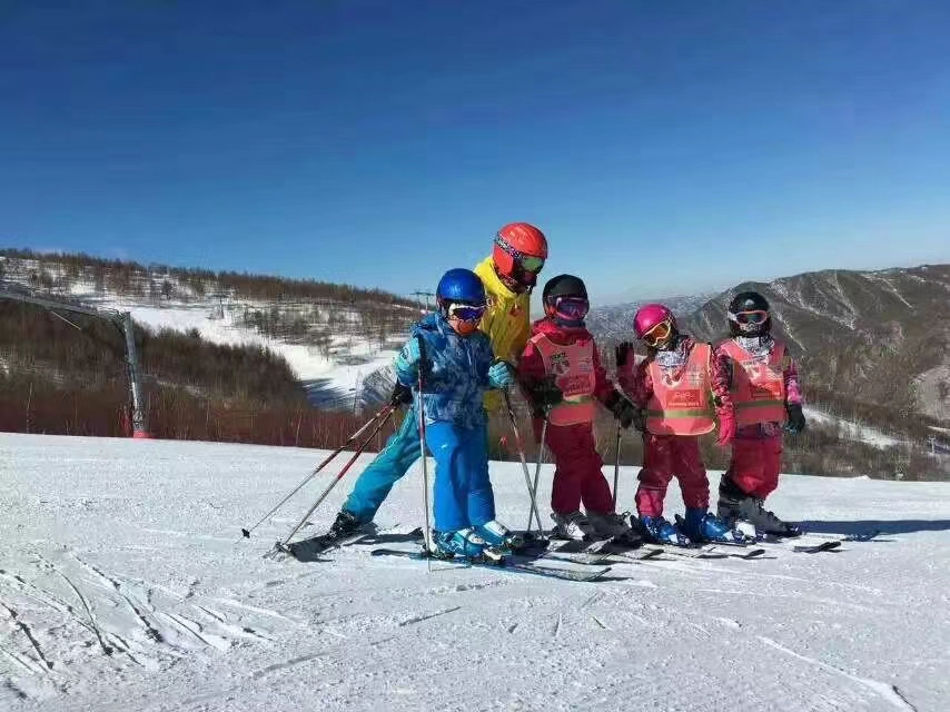 滑雪教练北京单板/双板私教青少年滑雪入门