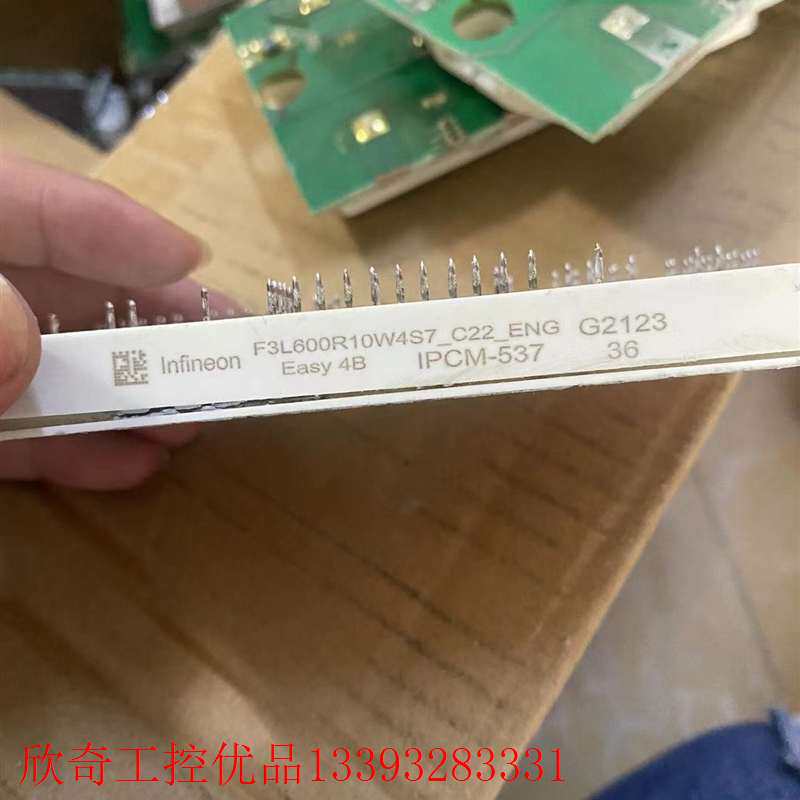 EPM3064ATC44-10N INTEL (ALTERA) - IC: CPLD | SMD; TQFP44; Number Of - Foto 9