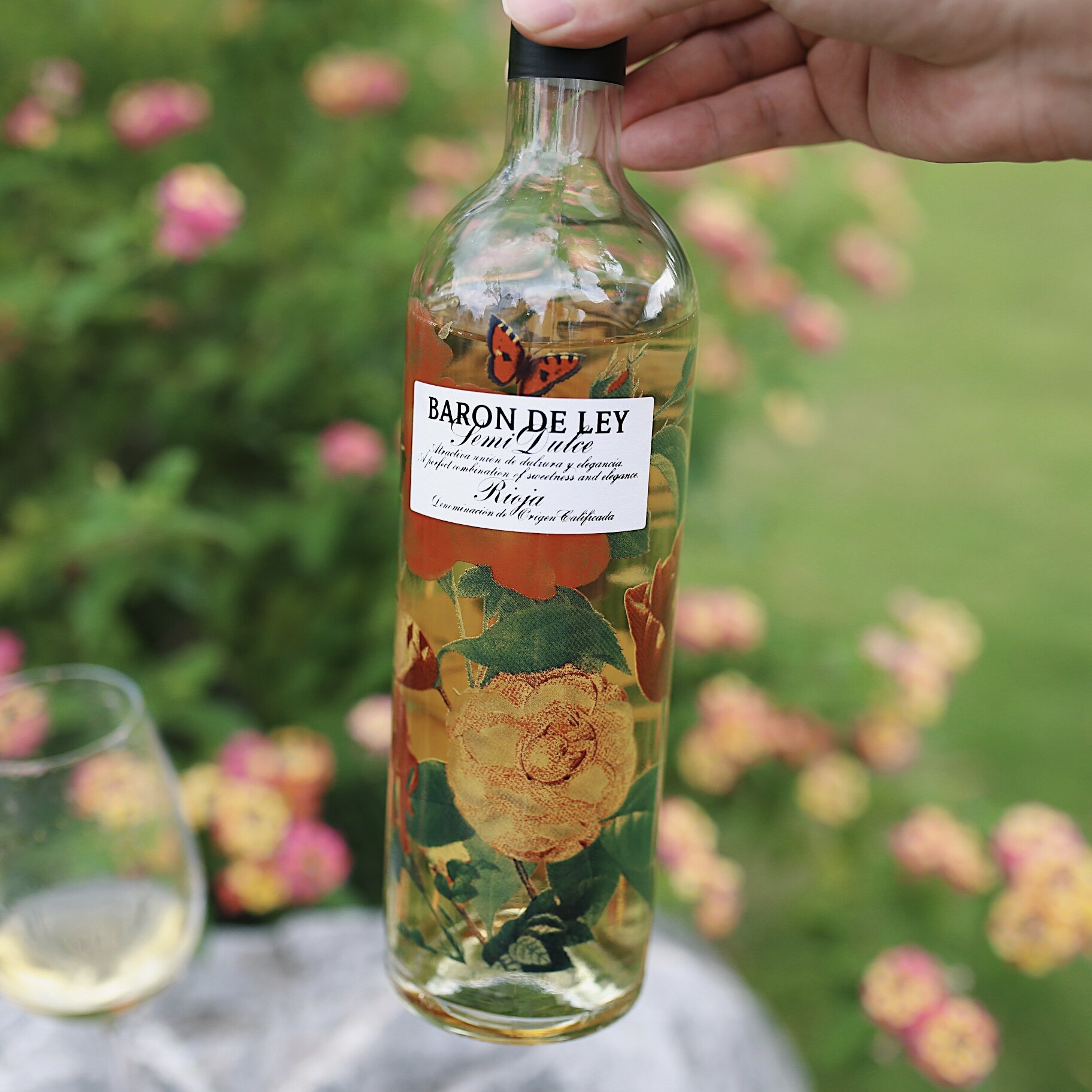 花与花蜜 长相思做的甜白更均衡 西班牙花宴甜白葡萄酒 零晨酒铺