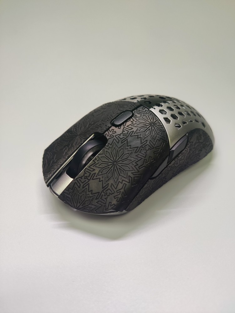 超薄finalmouse 雪花纹鼠标防滑贴s号m号0.45pu皮革 电脑硬件/显示器/电脑周边 鼠标垫/贴/腕垫 原图主图