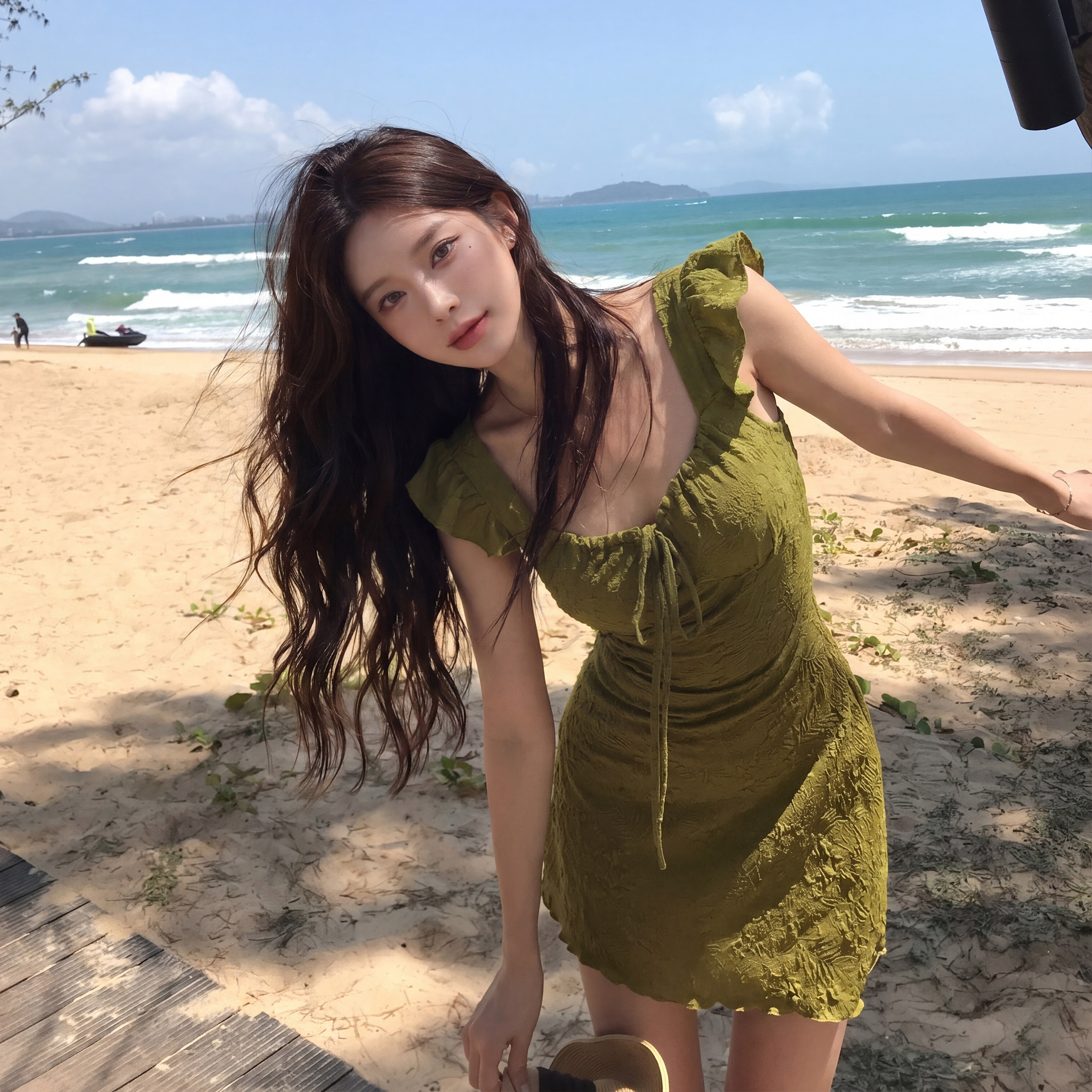 alex stevens设计感蕾丝小飞袖吊带连衣裙女夏季修身显瘦短款裙子