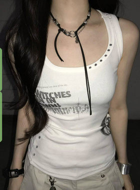 WEEKEEP 街头酷帅铆钉字母印花圆领无袖背心女百搭紧身跳舞上衣潮