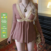 WEEKEEP 古早感辣妹蕾丝拼接V领低胸条纹长袖 T恤高腰A摆显瘦上衣