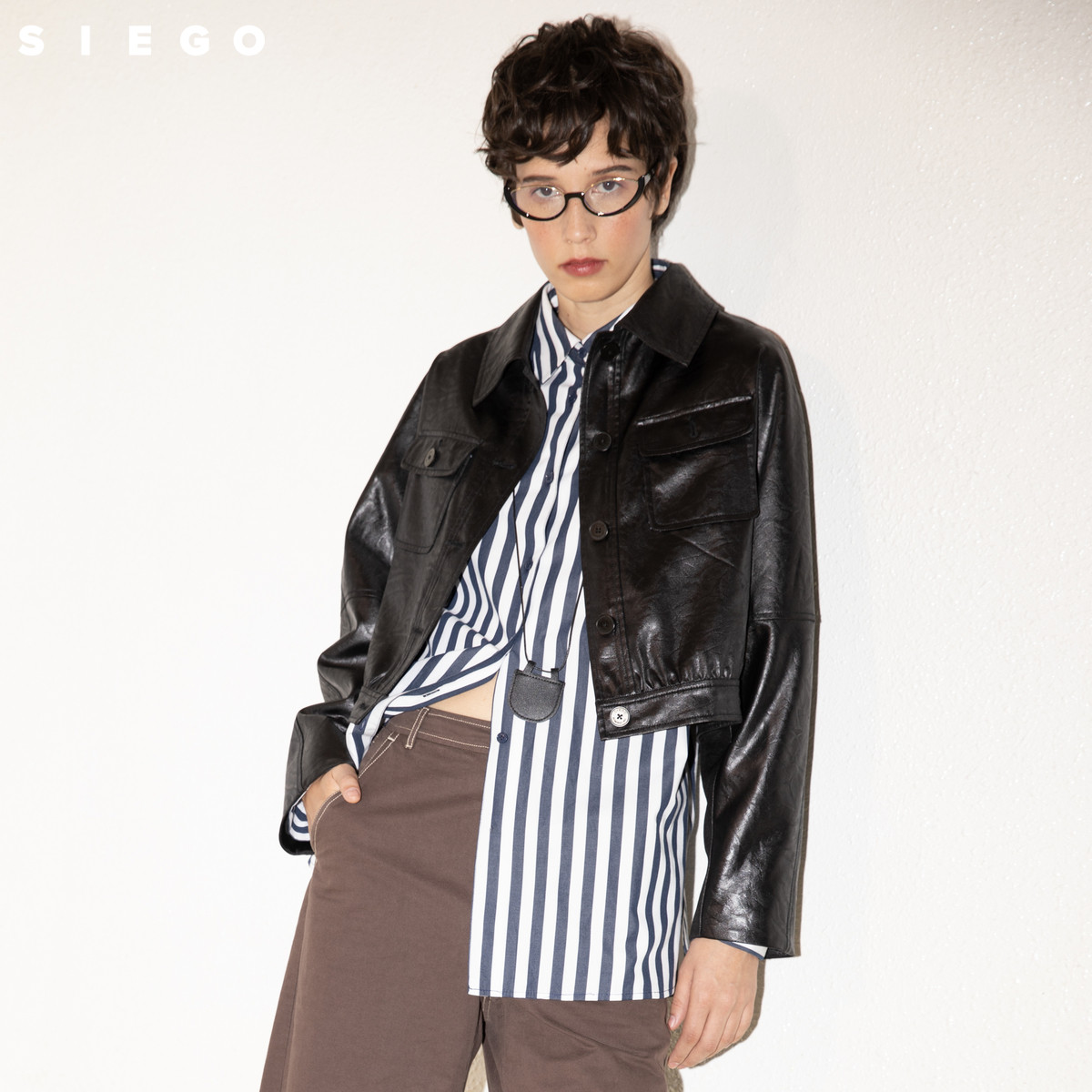 Siego西蔻复古奢华简约宽松廓形涂层料仿皮外套64518302