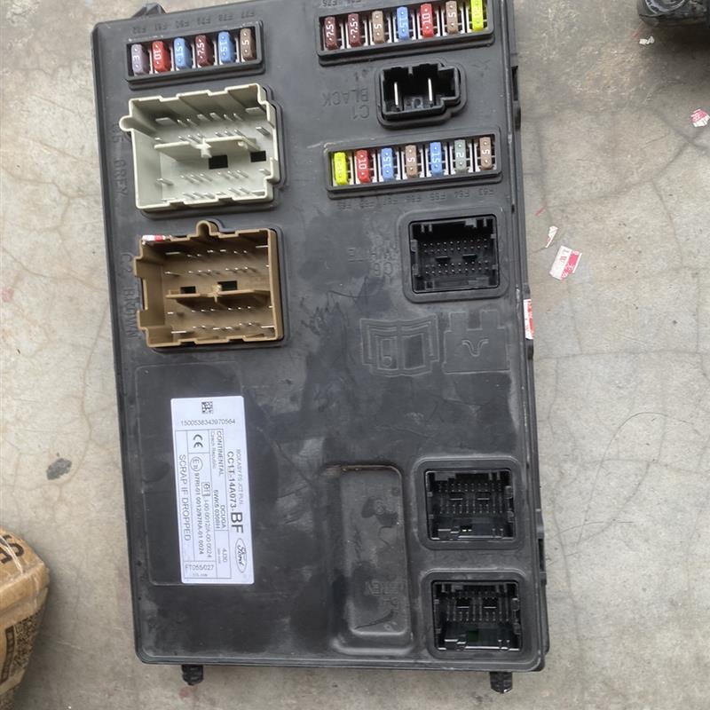 适配江铃新时代V348全顺车身电脑模块/8C1T-14A073-BC/BB/CF