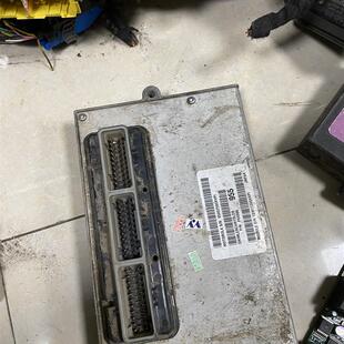 切诺基发动机电脑板 北京吉普切诺基213 ----4缸电脑