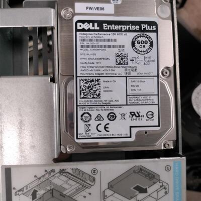 DELL SC200 SC220 SC4020 SC5020 存储硬盘 0G6C6C 600G 15K SAS