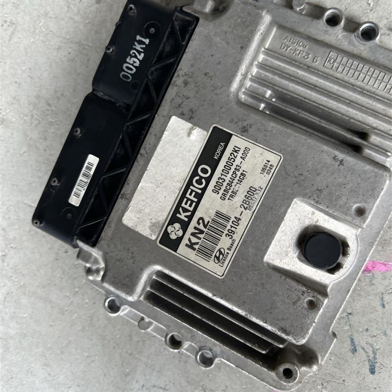 适用现代悦动 瑞纳 发动机电脑板 39120-2B910/2B920/2B930/2B900