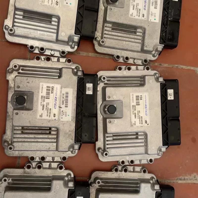 现代起亚悦动 瑞纳 秀尔I30 K2发动机电脑板 39120-2B900/39120 2