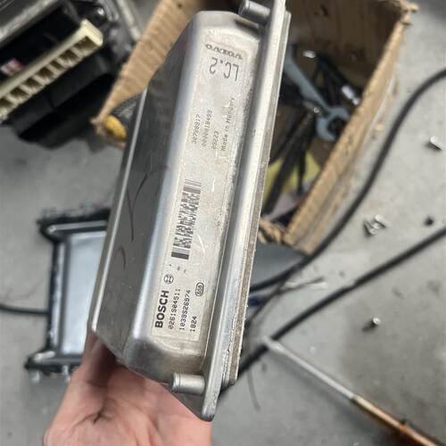 沃尔沃S40 S60 S80 XC60 XC90 C30 V40 V60发动机电脑板 波箱电脑
