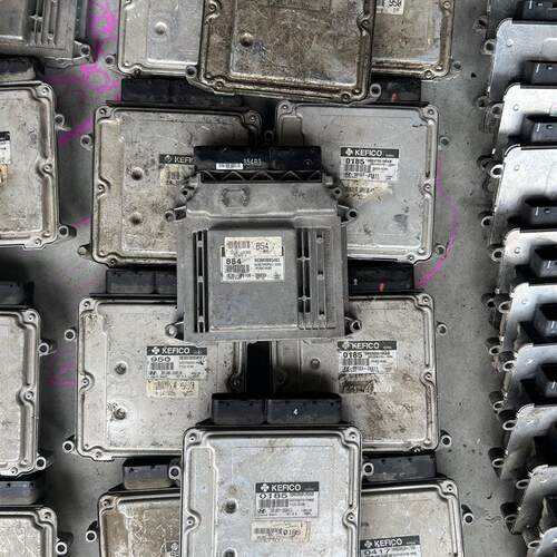 起亚赛拉图1.6L自动波挡发动机的电脑板39107-26925 26930 26935
