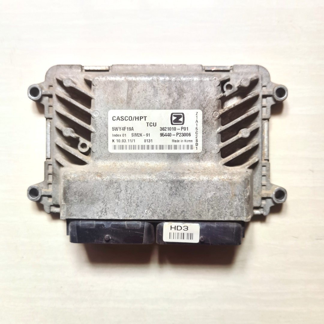 众泰Z200 Z300变速箱波箱电脑板控制器 3621010-P01 95440-P23006