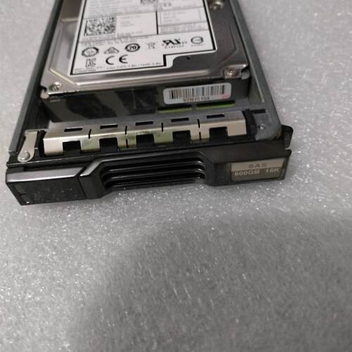 DELL 600G compellent 康贝存储15K 2.5 SAS  0G6C6C硬盘