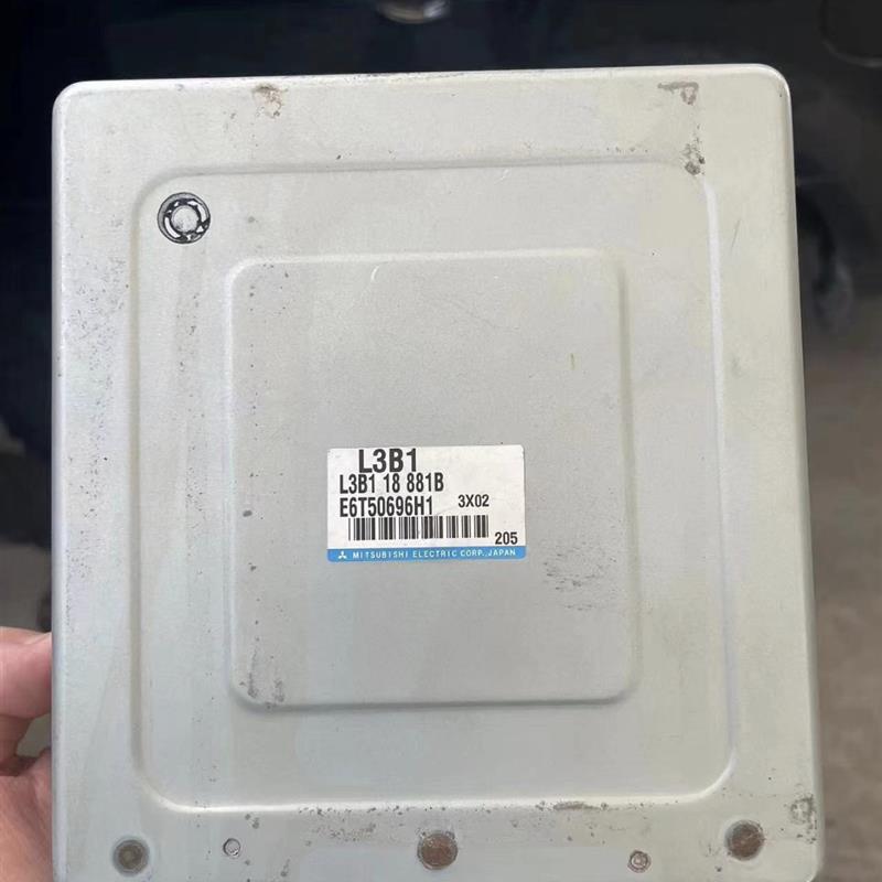 适配老款马自达6发动机ECU电脑板/L3B118881A/B/C/D/LF3118881G