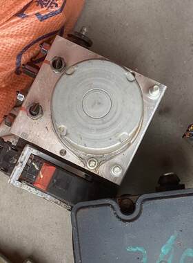 适用于江淮iC5嘉悦A5 X4 X7瑞风M3 S3 S4 S7 M4M5刹车泵ABS泵总成