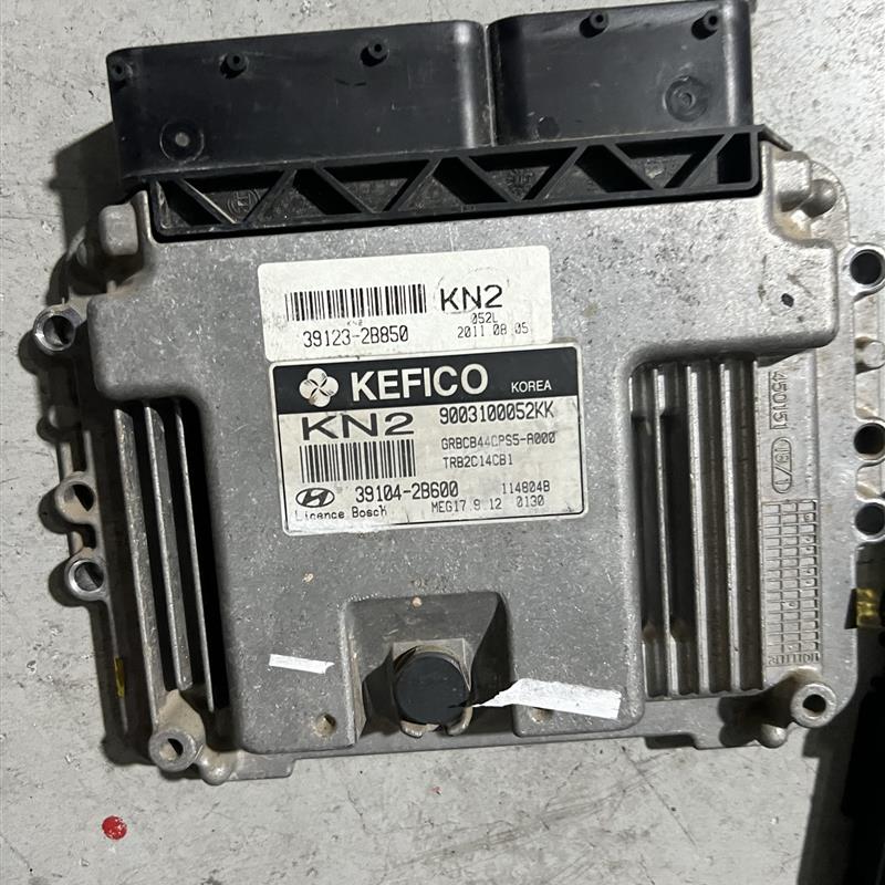 适用于现代起亚k2k3朗动瑞纳悦动福瑞迪发动机电脑板变速箱电脑版