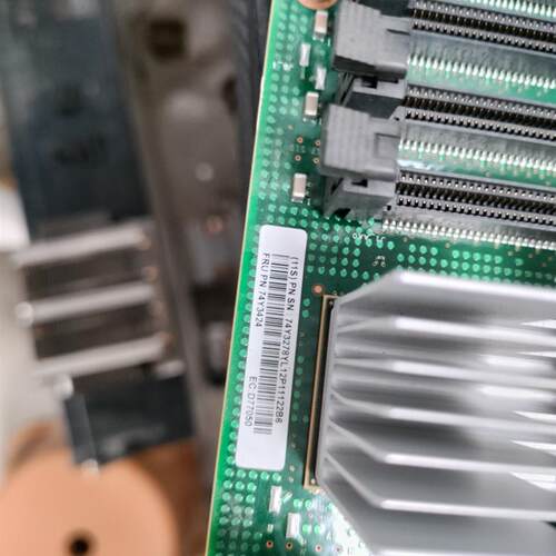 IB7M 5604 P40P720内存板 74Y3424 74Y3278 74 Y8425 7