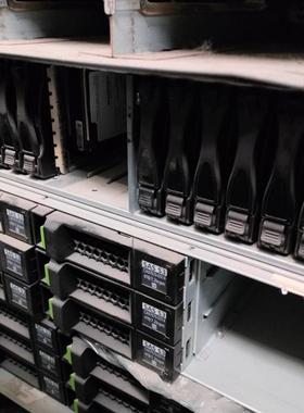 Netapp 111-01127 E-X4051B-R6 600G 10K SAS E2600 E2700 硬盘