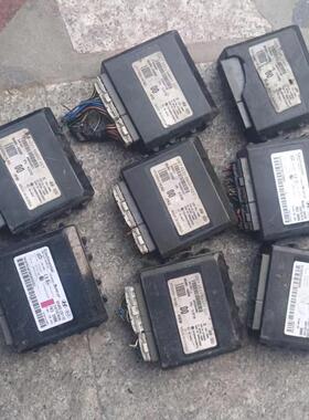 现代IX35智能盒智跑索八福瑞迪圣达菲新胜达控制模块95480-2S200