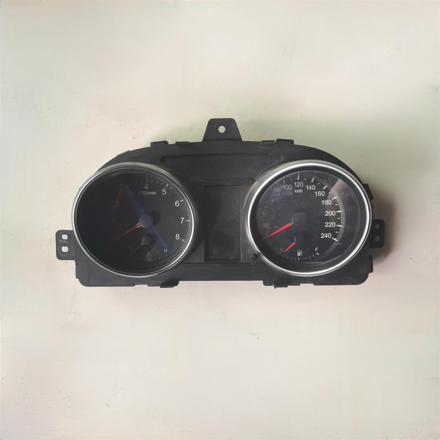 哈弗H6组合仪表盘总成里程码表 3820210AKZ20B 3820100XKZ20A